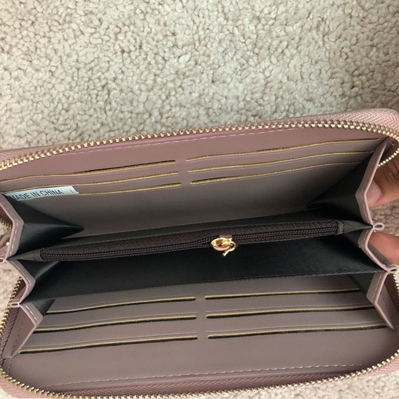 Wallet - Picture 4 of 7